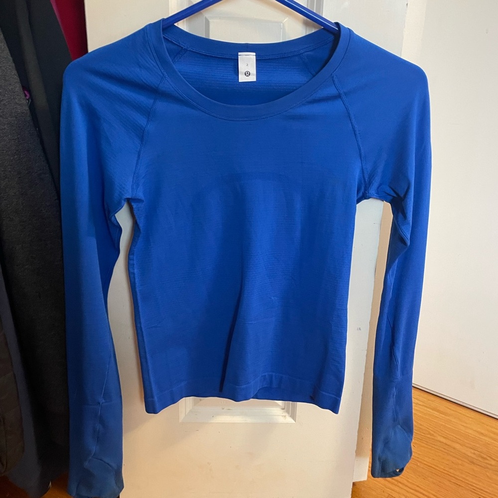 lululemon athletica Blue Long Sleeve Tee